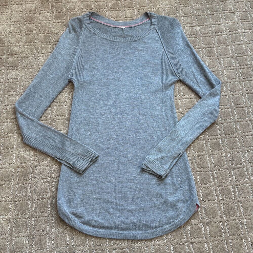 Lululemon Yogi Sweater Womens 2 Gray Pullover Yoga Athleisure Long Sleeve Casual